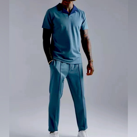 CONTRAST REVERE POLO AND JOGGER SET - Picture 1 of 4